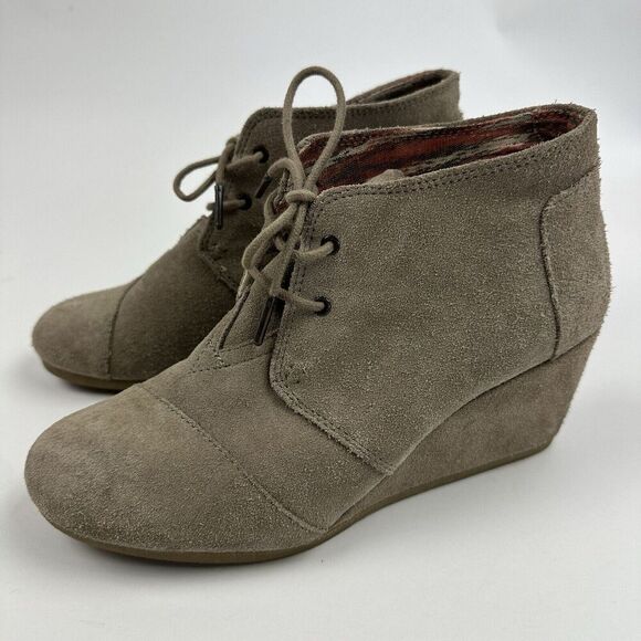Toms Desert Ankle Boots Booties Womens Size 10 Tan Suede Lace Up Wedge 10006257 - Picture 2 of 11